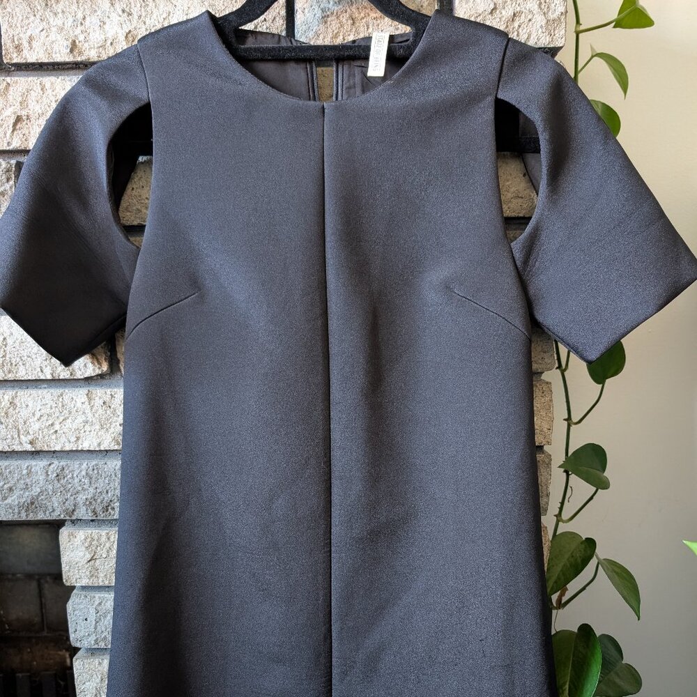 Black cutout mid-length dress